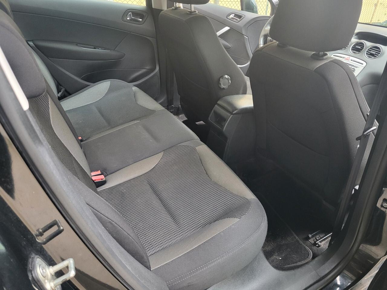 Peugeot 308 1.6 8V HDi 93CV 5p. Active