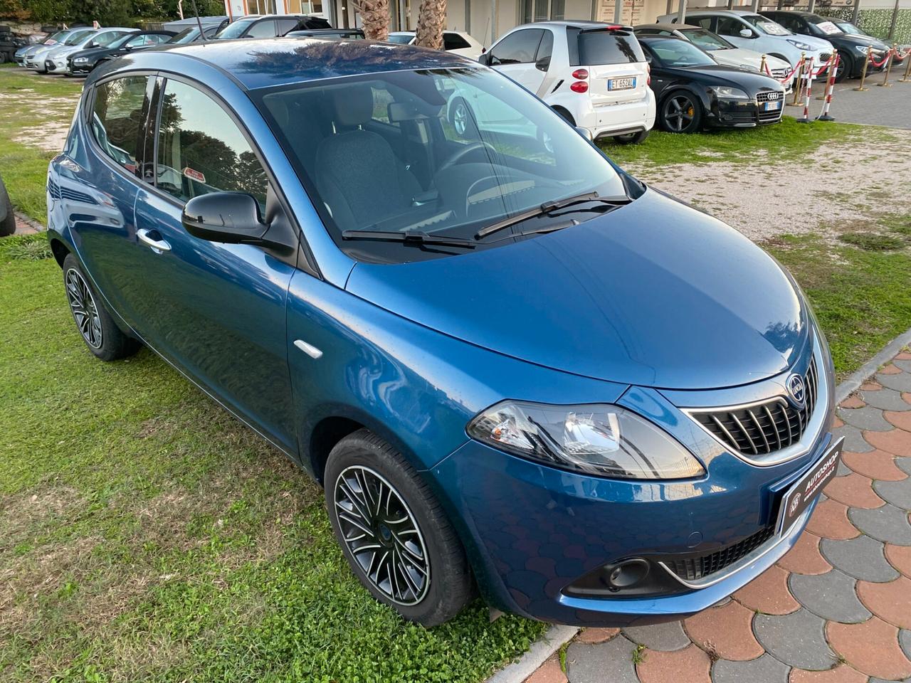 LANCIA - Ypsilon - 1.0 FireFly 5p.S&S Hyb. - NEOPATENTATI - FINANZIABILE - PERMUTE