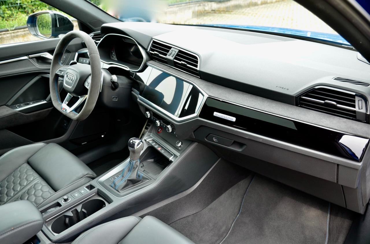AUDI RS Q3 SPB 2.5 QUATTRO 400cv S-TRONIC, GARANZIA AUDI, SERVICE AUDI, BOLLO E SUPERBOLLO 9/2026, TETTO, MATRIX, HI-FI SONOS, DYNAMIC PACK, PERMUTE