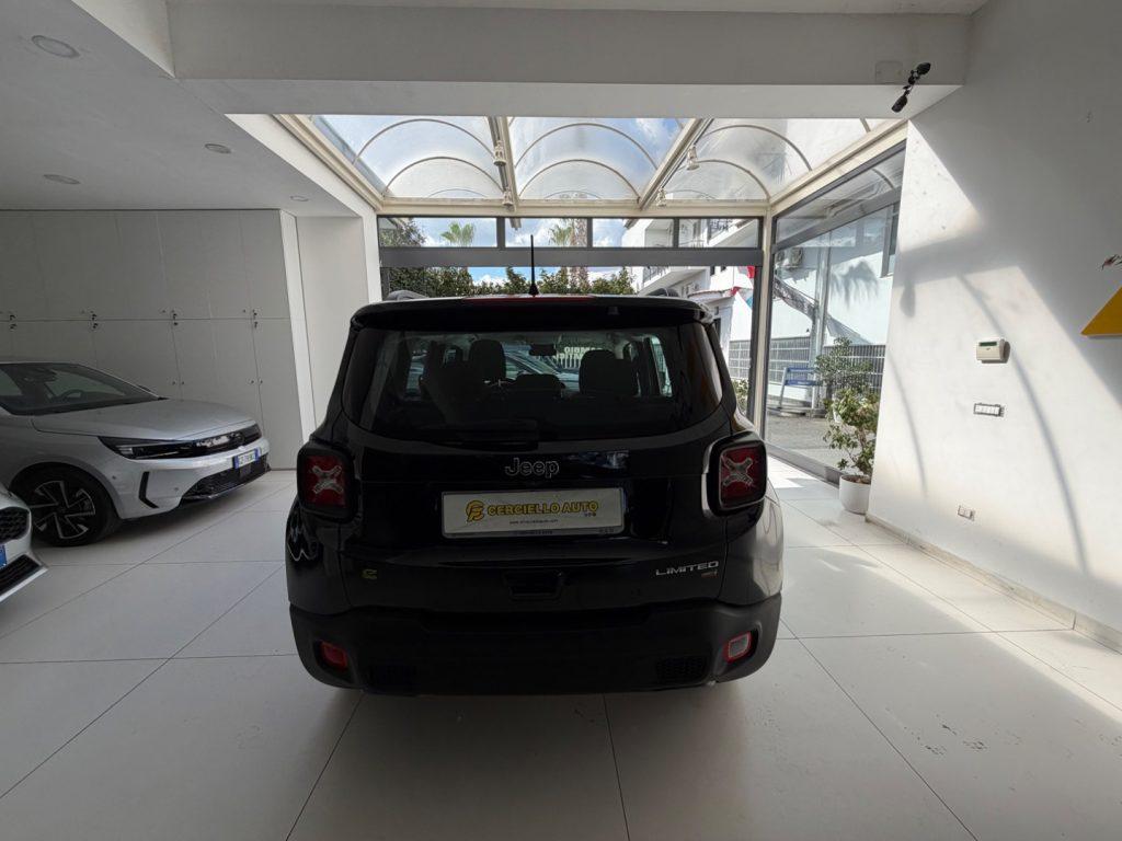 Jeep Renegade 1.5 Turbo T4 MHEV Limited tua da €199,00 mensili