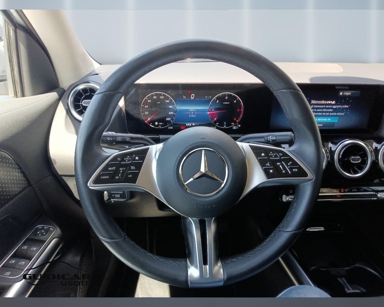 Mercedes-Benz GLA-H247 2023 - GLA 180 d Progressive Advanced auto