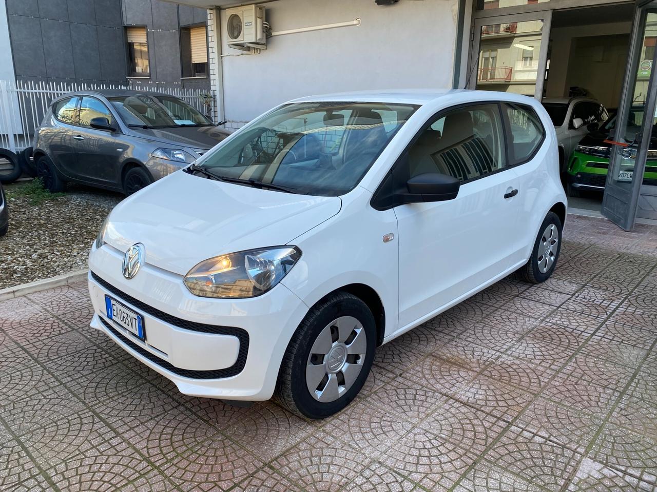 Volkswagen up! 1.0 3p. take