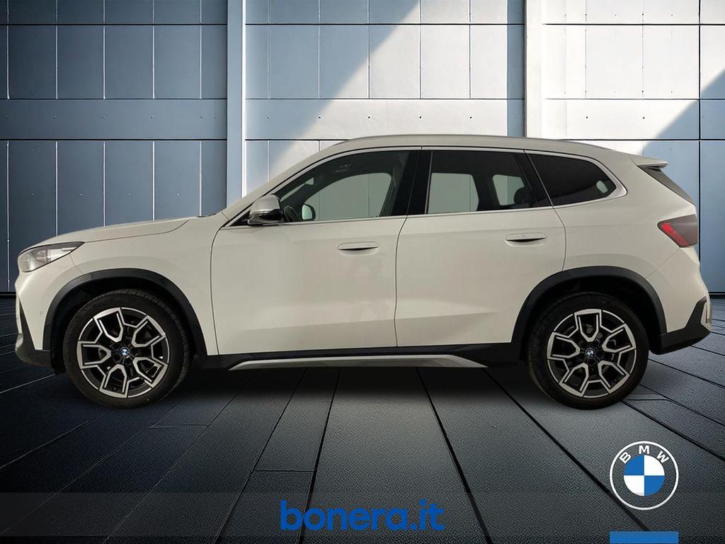 BMW X1 18 d X-Line Edition Essence sDrive DCT