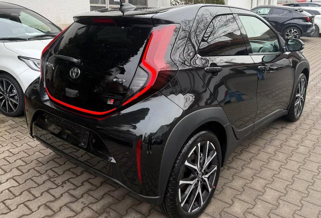 Toyota Aygo (X) Hybrid GR Sport