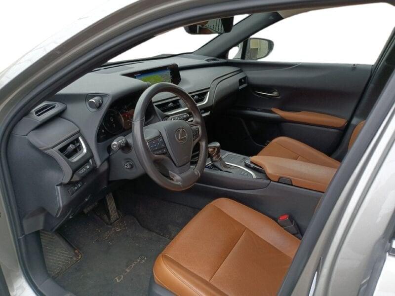 Lexus UX Hybrid Luxury 2WD