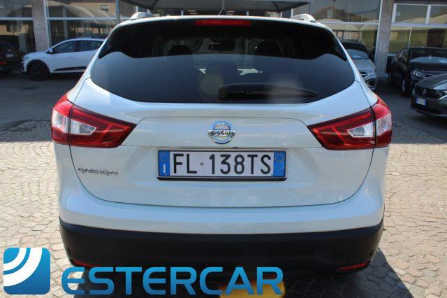 NISSAN Qashqai 1.6 dCi 4WD N-Connecta TETTO