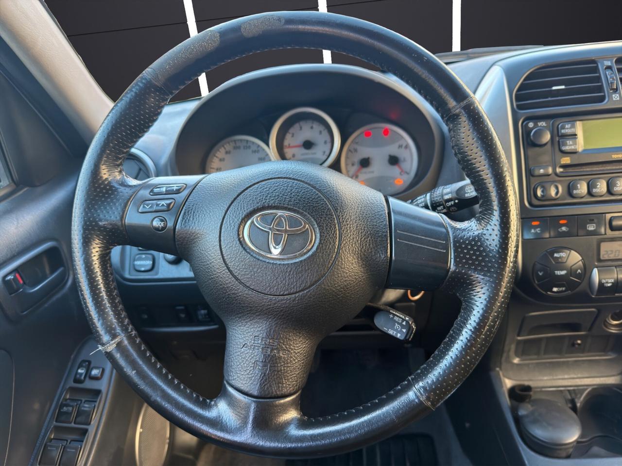ToyotaRAV4 2.0 D-4D 5 porte-PELLE/TETTO APRIBILE