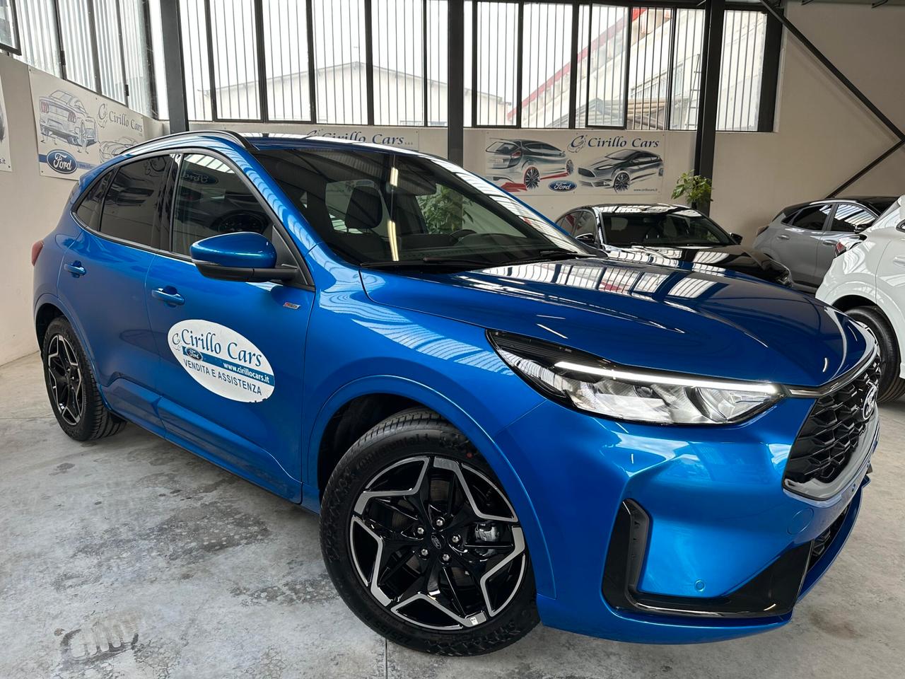 Ford Kuga 2.5 Full Hybrid 180 CV CVT 2WD ST-Line