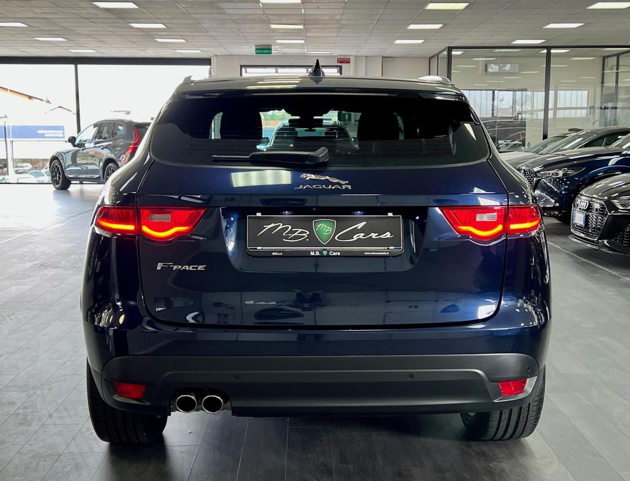 Jaguar F-Pace 2.0d i4 Pure 180cv auto