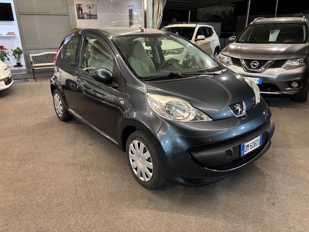 Peugeot 107 1.0 68CV 5p. AUTOMATICA