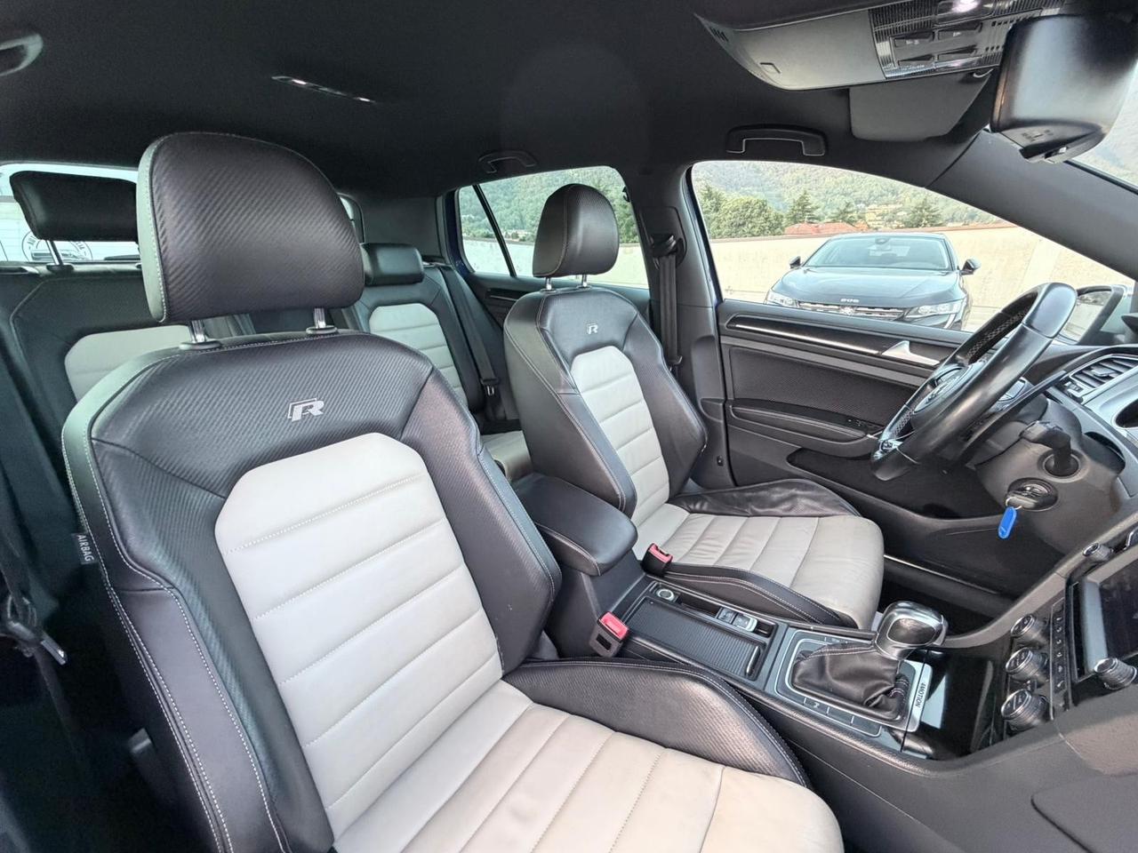 Volkswagen Golf R 2.0 TSI DSG 300 CV 4Motion