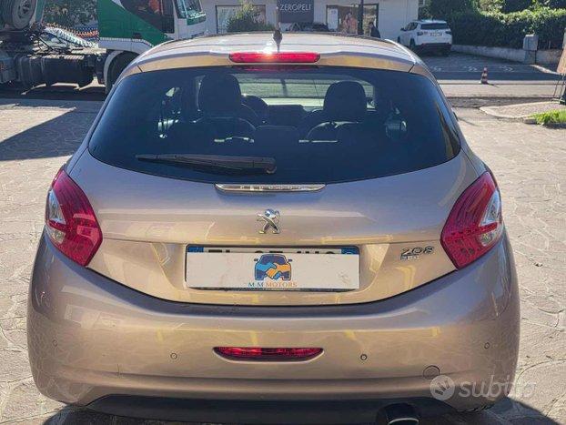 PEUGEOT 208 1.6 8V e-HDi 115 CV 3p. Allure FULL