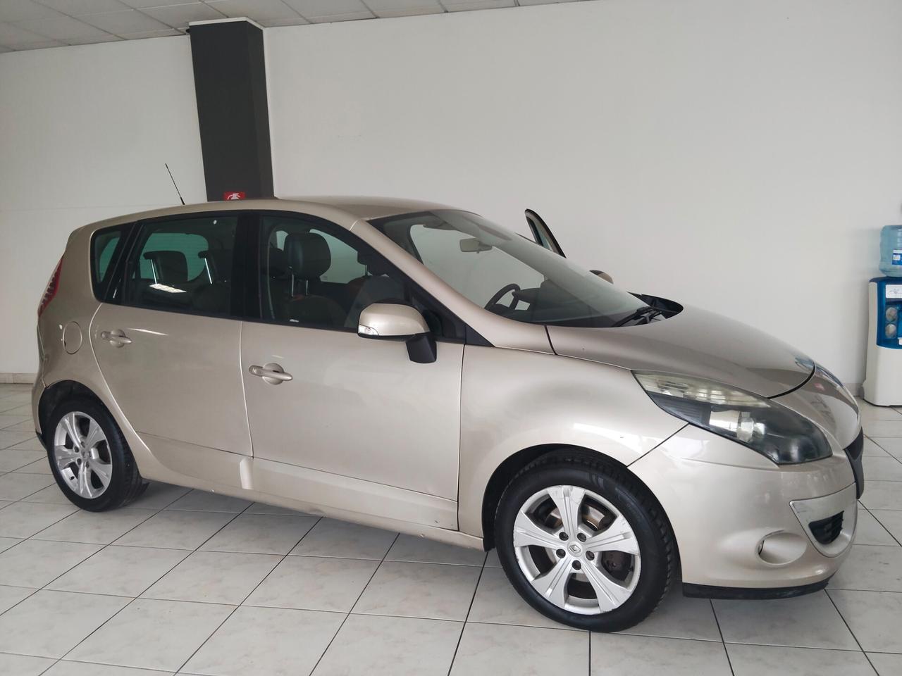Renault Scenic Scénic XMod 1.6 dCi 130CV Start&Stop Bose