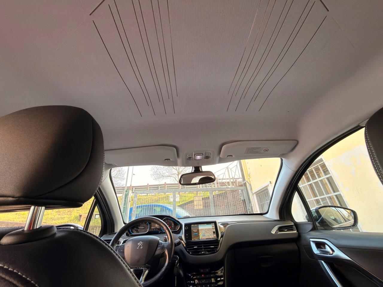 Peugeot 2008 Cambio Automatico KM 100.700