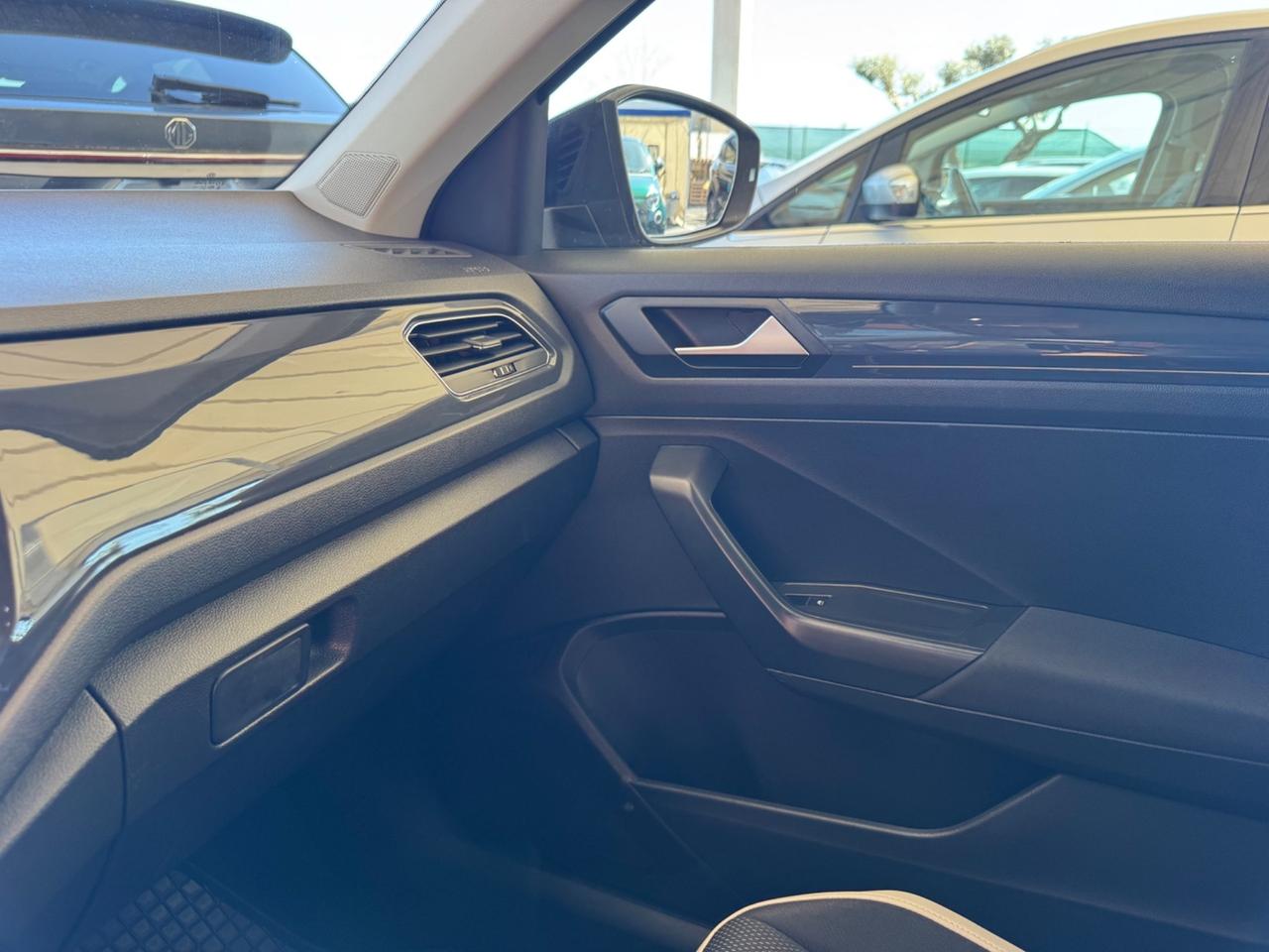 Volkswagen T-Roc 1.6 TDI SCR Advanced BlueMotion Technology