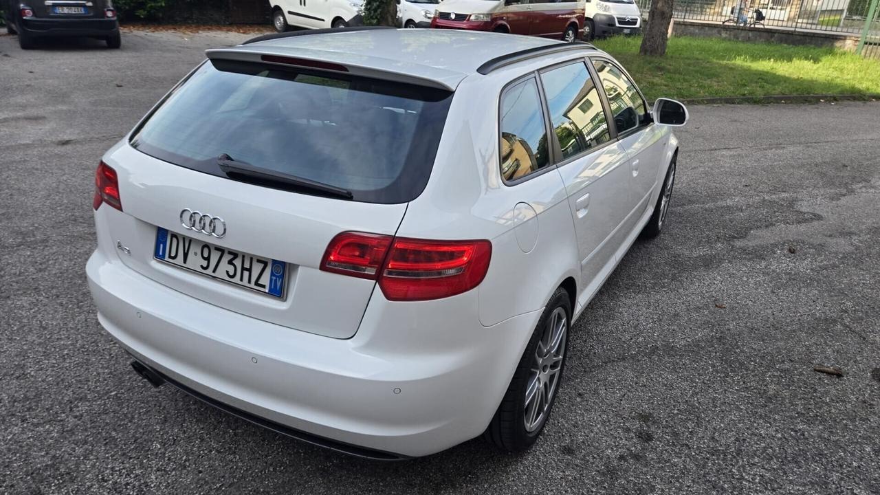 Audi A3 2.0 16V TFSI quattro S tronic Ambition
