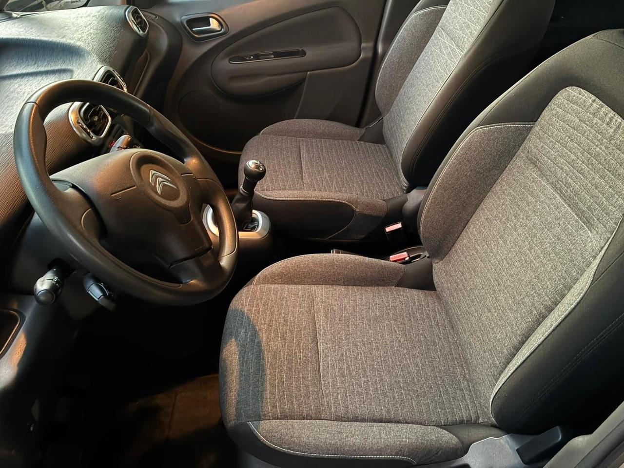 Citroen C3Picasso 1.6HDi100cv perfetta garantita-15