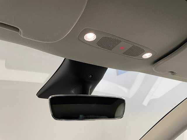 Tesla Model Y 320CV Batt.60kWh RWD - IVA ESPOSTA