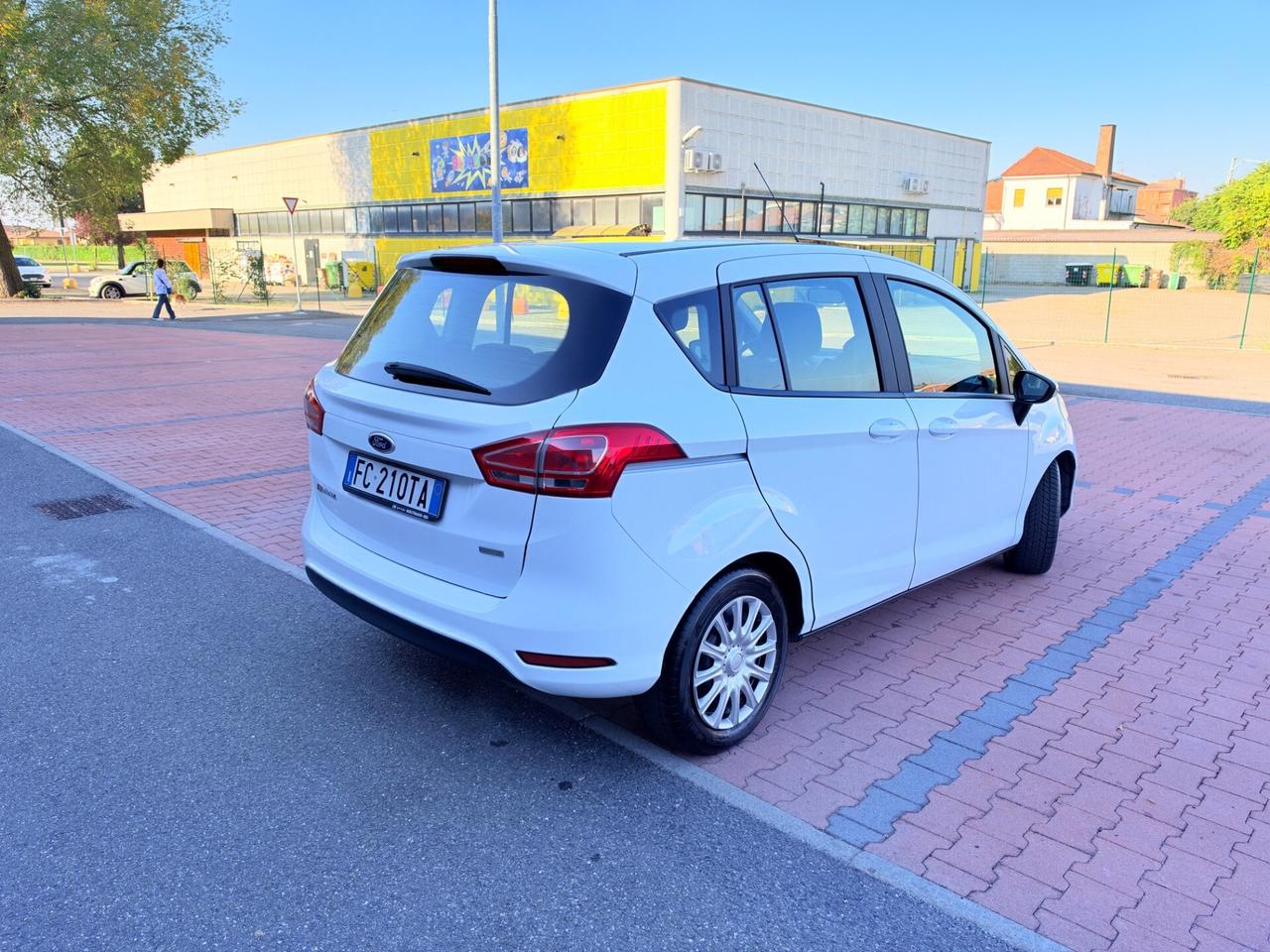 Ford B-Max 1.0 EcoBoost 100 CV Business Titanium
