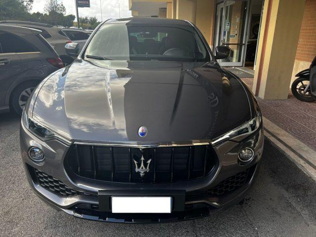 MASERATI Levante V6 Diesel 275 CV AWD Gransport