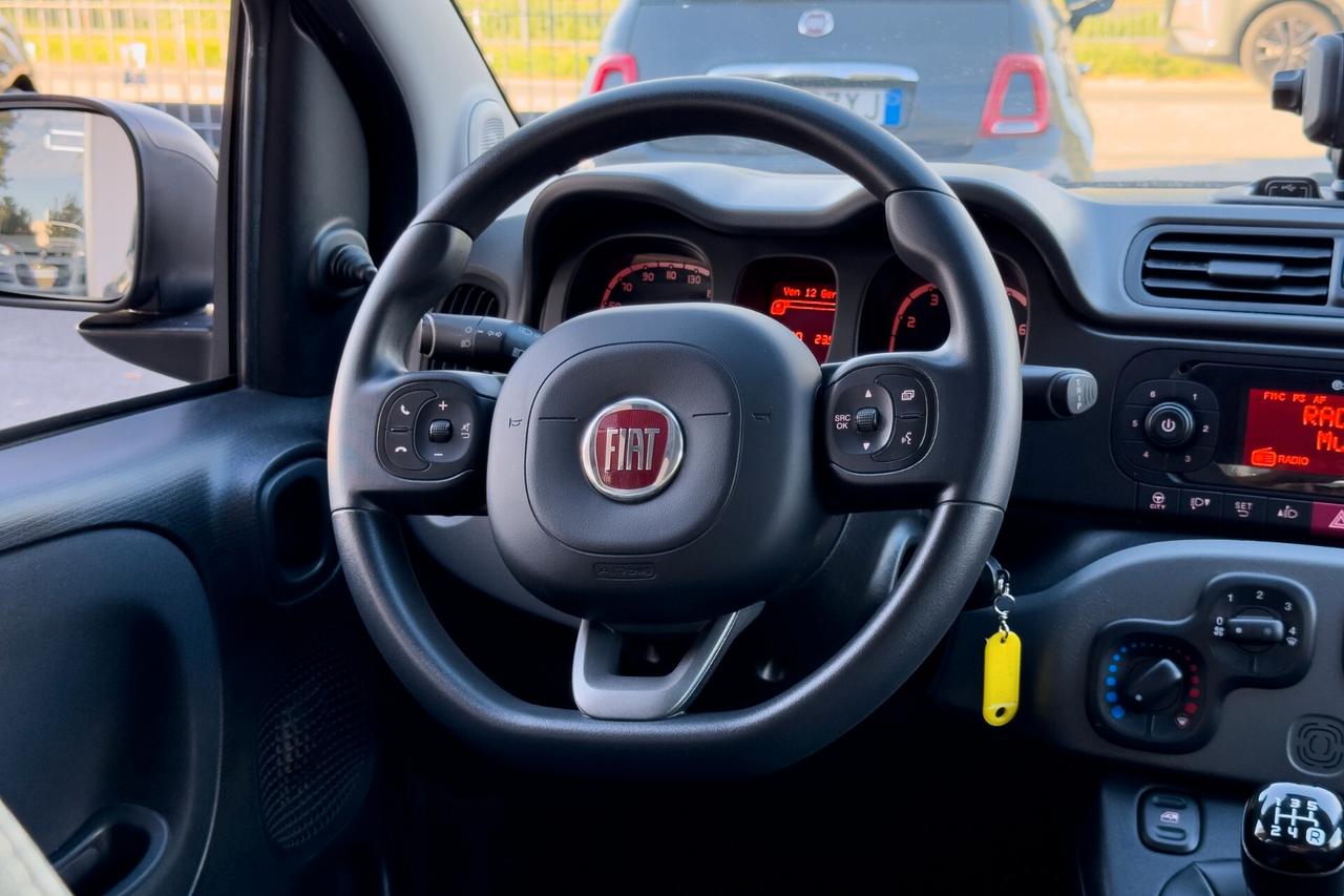 Fiat PANDA BENZINA E METANO 5 posti
