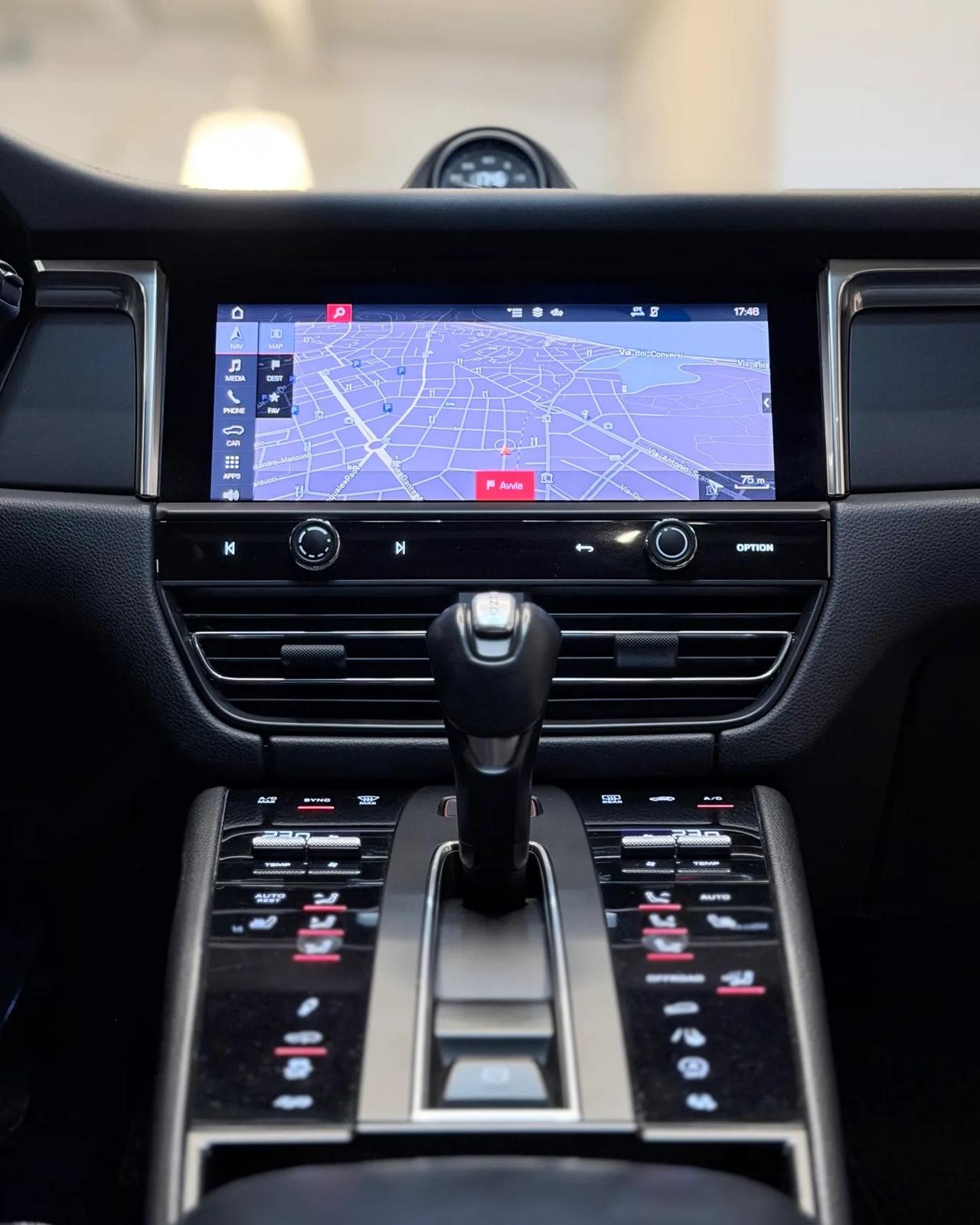 Porsche Macan 2.0 T