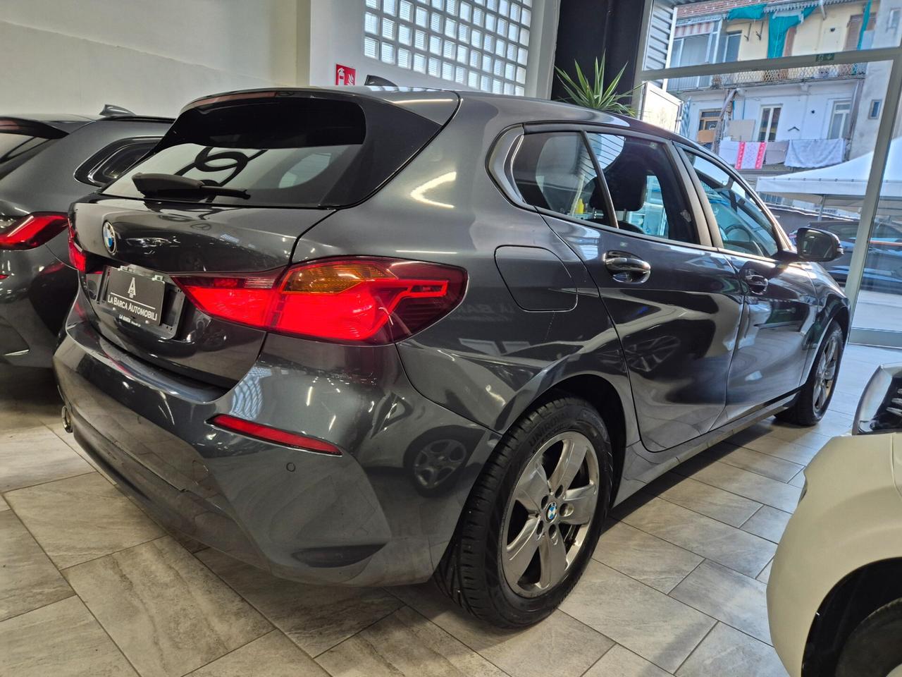 Bmw 116 116d 5p. Advantage