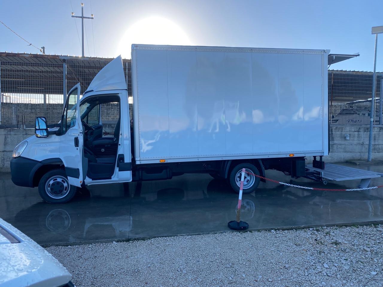 Iveco Daily 3.0 35C150 Cassone Sponda