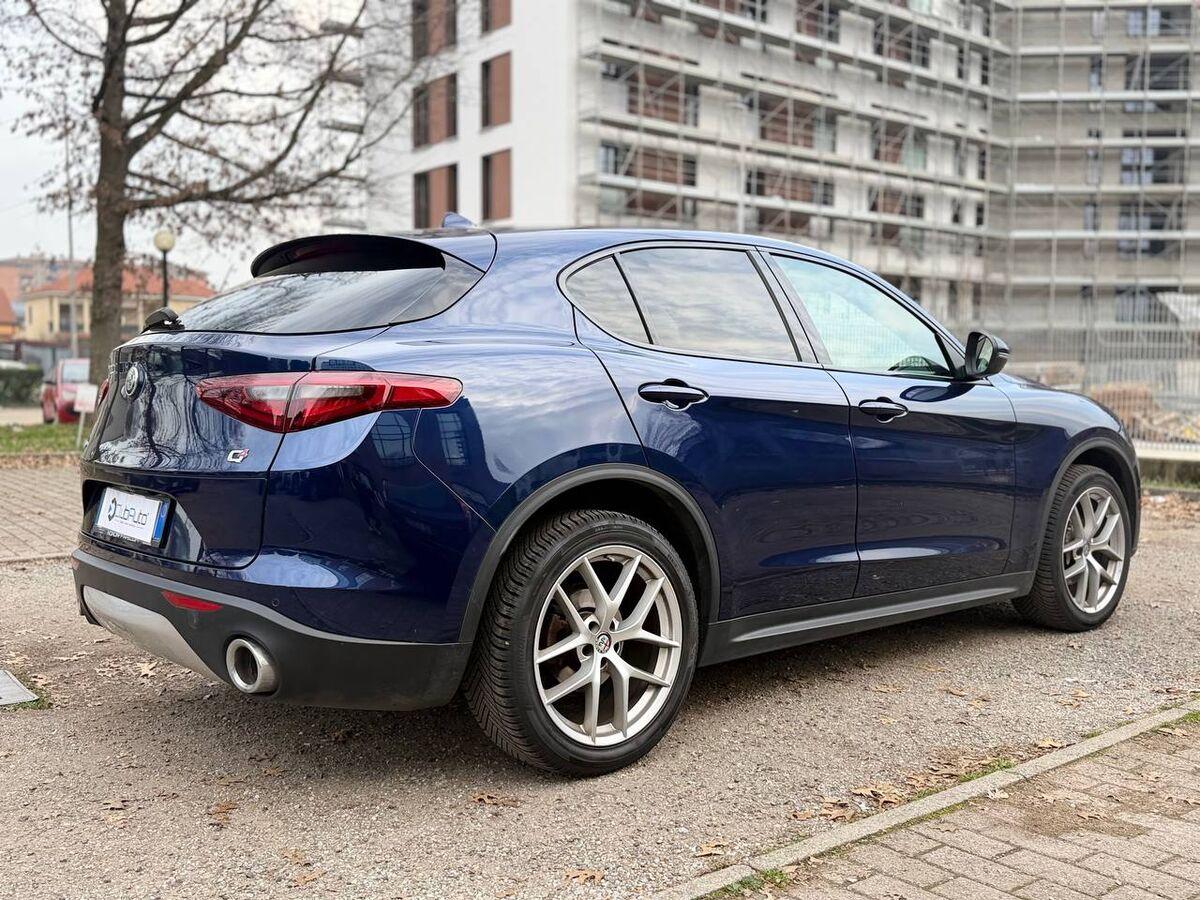 Alfa Romeo Stelvio 2.2 t Super Q4 210cv auto