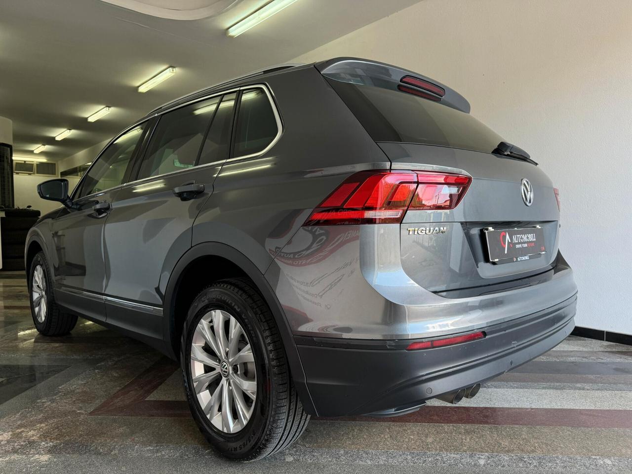 Volkswagen Tiguan 2.0 TDI SCR DSG Business BlueMotion Technology