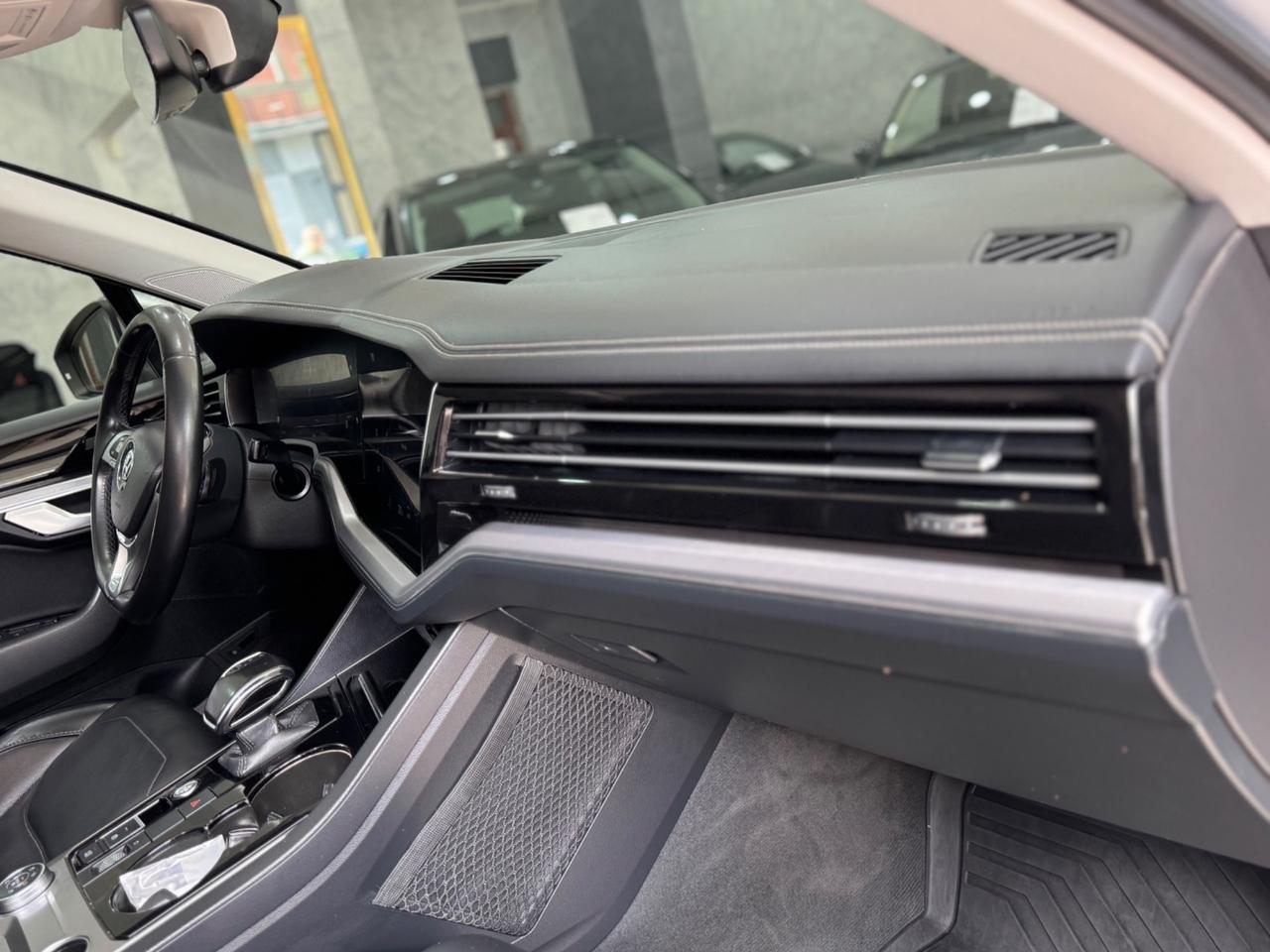 Volkswagen Touareg 3.0 V6 TDI 286 CV SCR Advanced