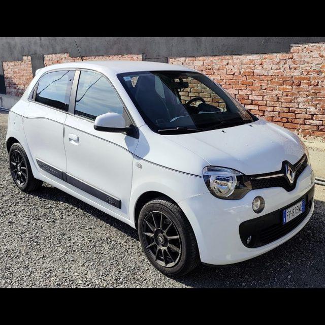 RENAULT Twingo SCe Lovely