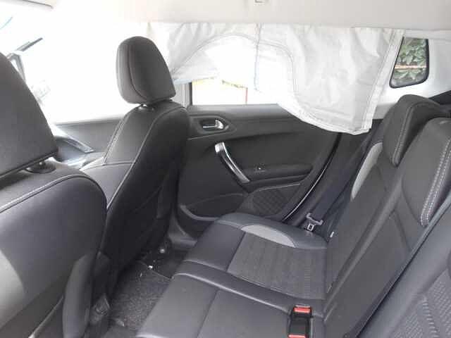 Peugeot 2008 1.6 HDi 92cv Allure Bocciato