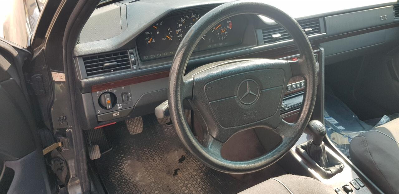 Mercedes-benz E 200 cat Classica