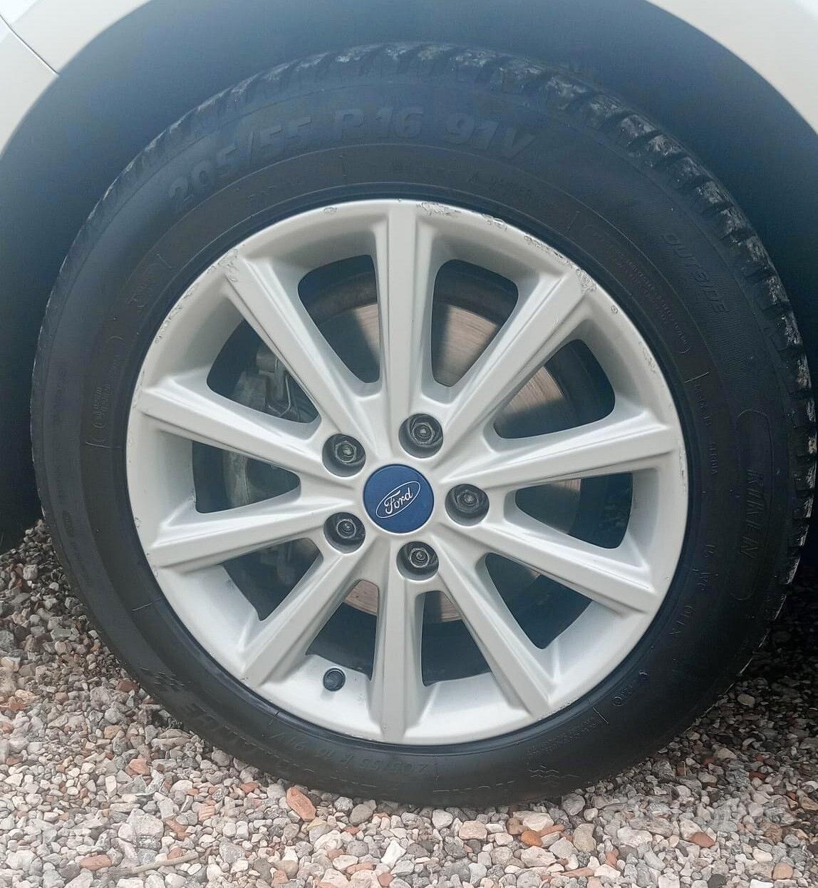 Ford Focus 1.5 TDCi 120 CV Start&Stop Powershift SW Titanium