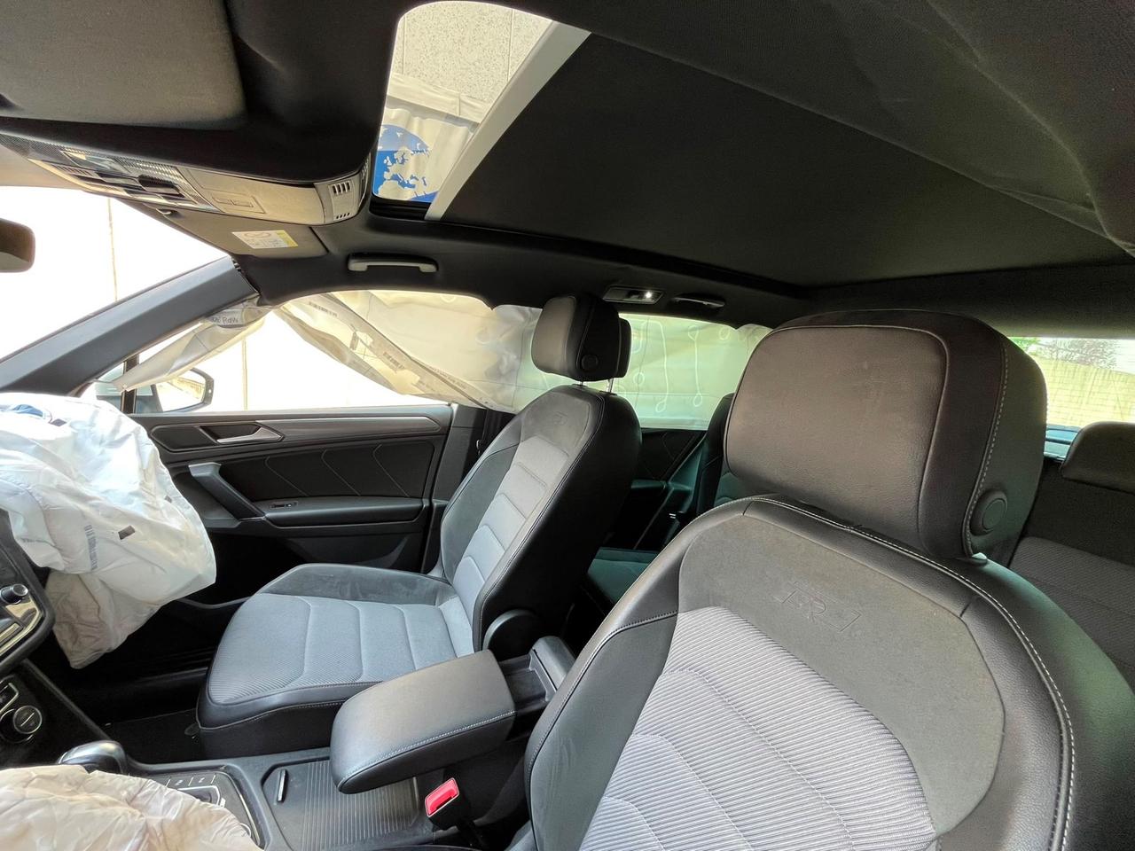 Volkswagen Tiguan 2.0 BiTDI SCR DSG 4MOTION Advanced R-Line BMT