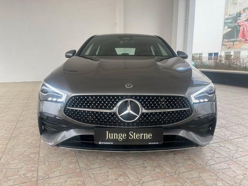 Mercedes-Benz CLA CLA 180 AMG Line Advanced Plus Navi Camera 18"