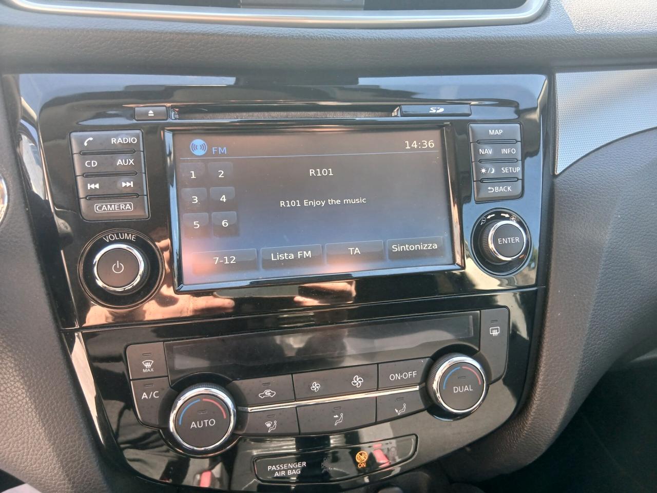 Nissan Qashqai 1.5 dCi N-Connecta