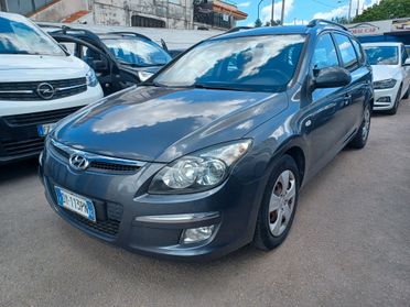 Hyundai i30 1.4 S.W. Blue Drive GPL