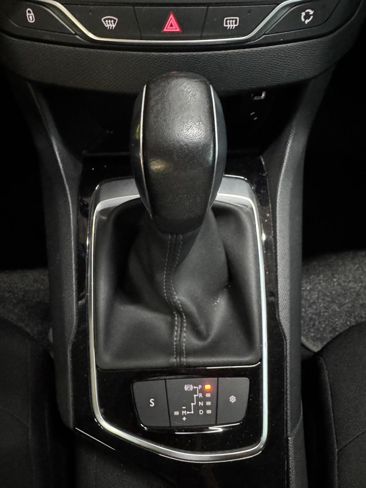 Peugeot 308 BlueHDi 150 S&S EAT6 Business