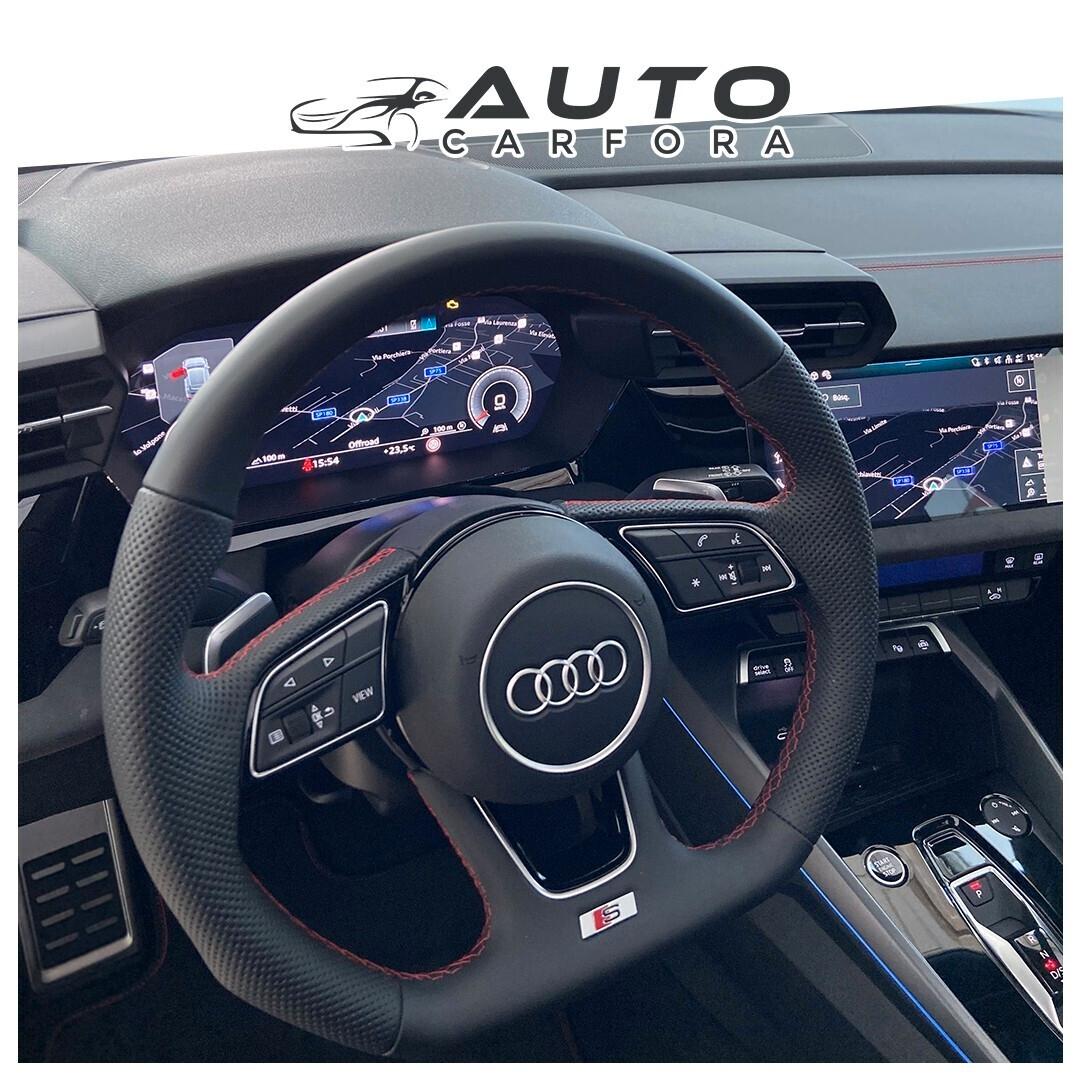 Audi A3 Sportback 35 TDI S tronic Identity Black con tetto apribile R 19 pack red interno