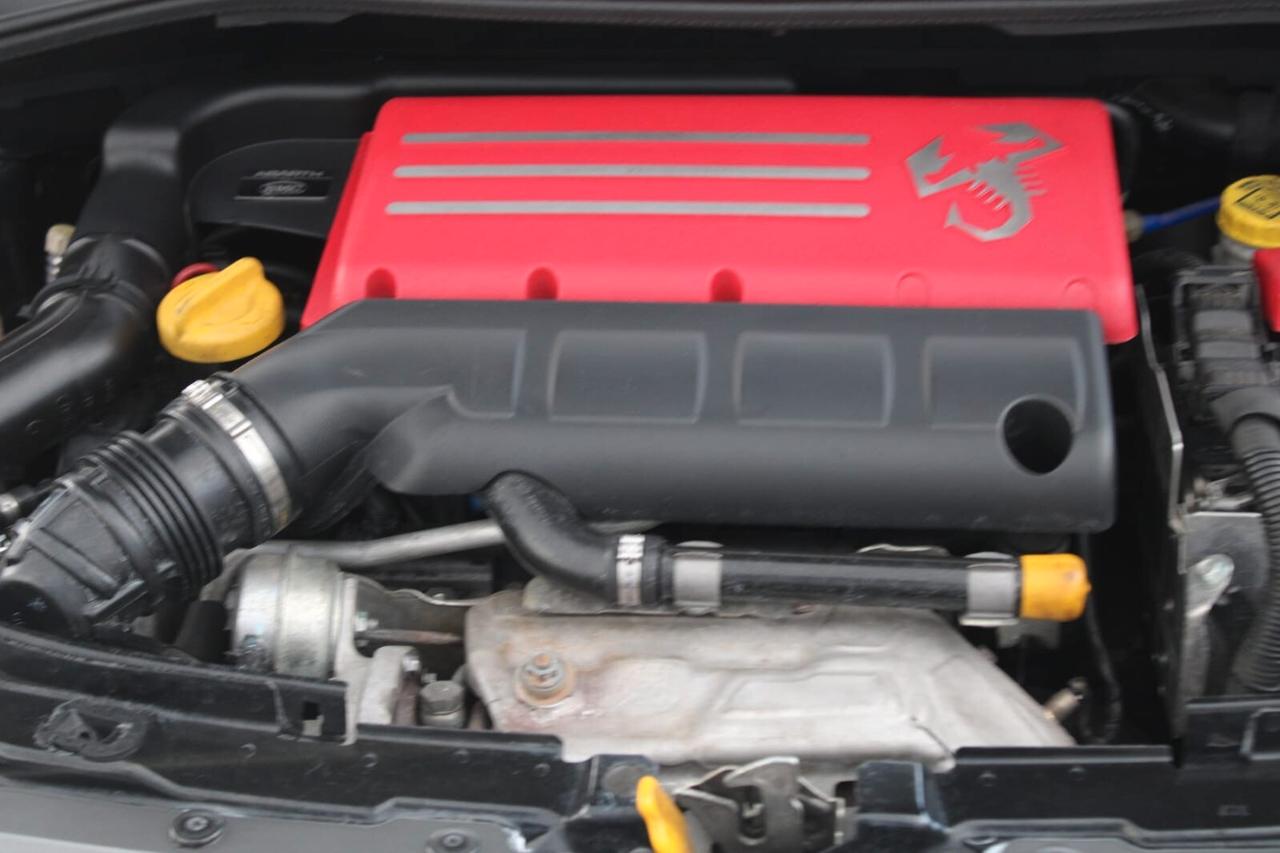 Abarth 595 C 1.4 Turbo T-Jet 165 CV Turismo