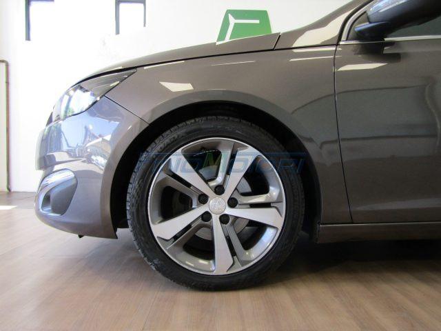 PEUGEOT 308 BlueHDi 120 CV EAT6 SW Allure