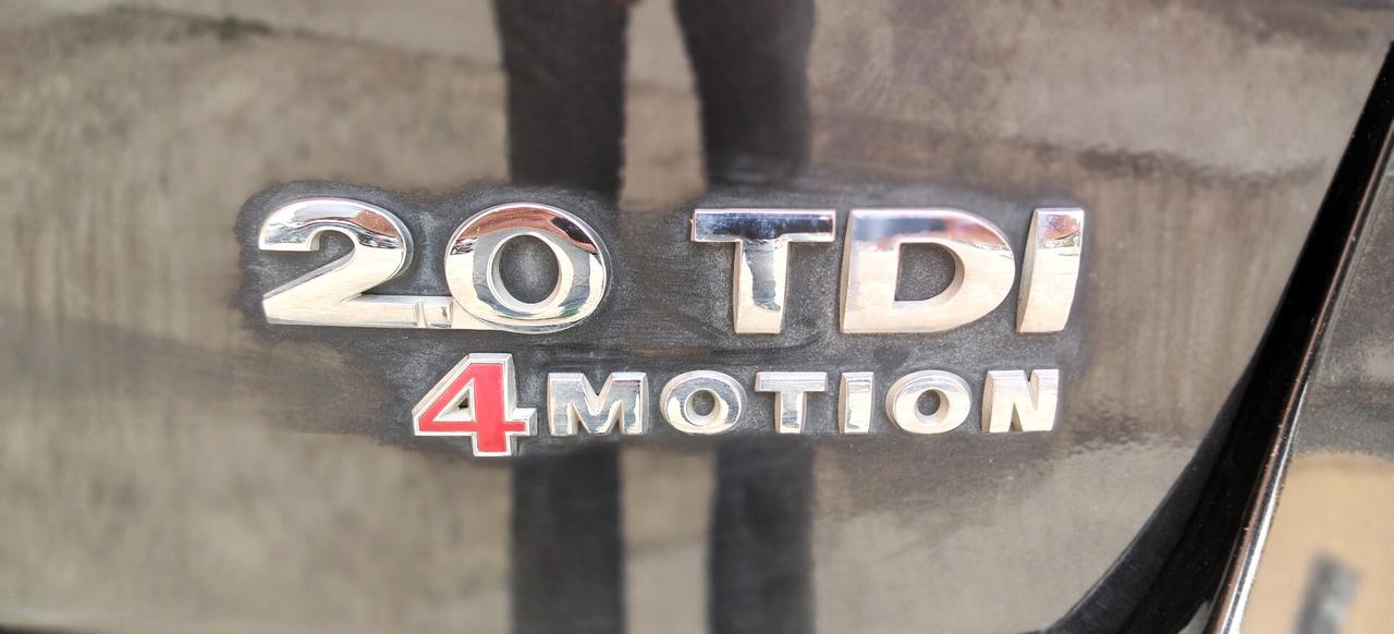 Volkswagen Golf 2.0 16V TDI 4mot 5p Sportline