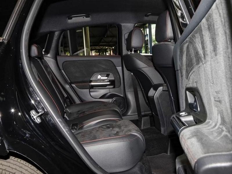 Mercedes-Benz GLA GLA 200 Automatic AMG Line Advanced Plus Camera 19" Mbux