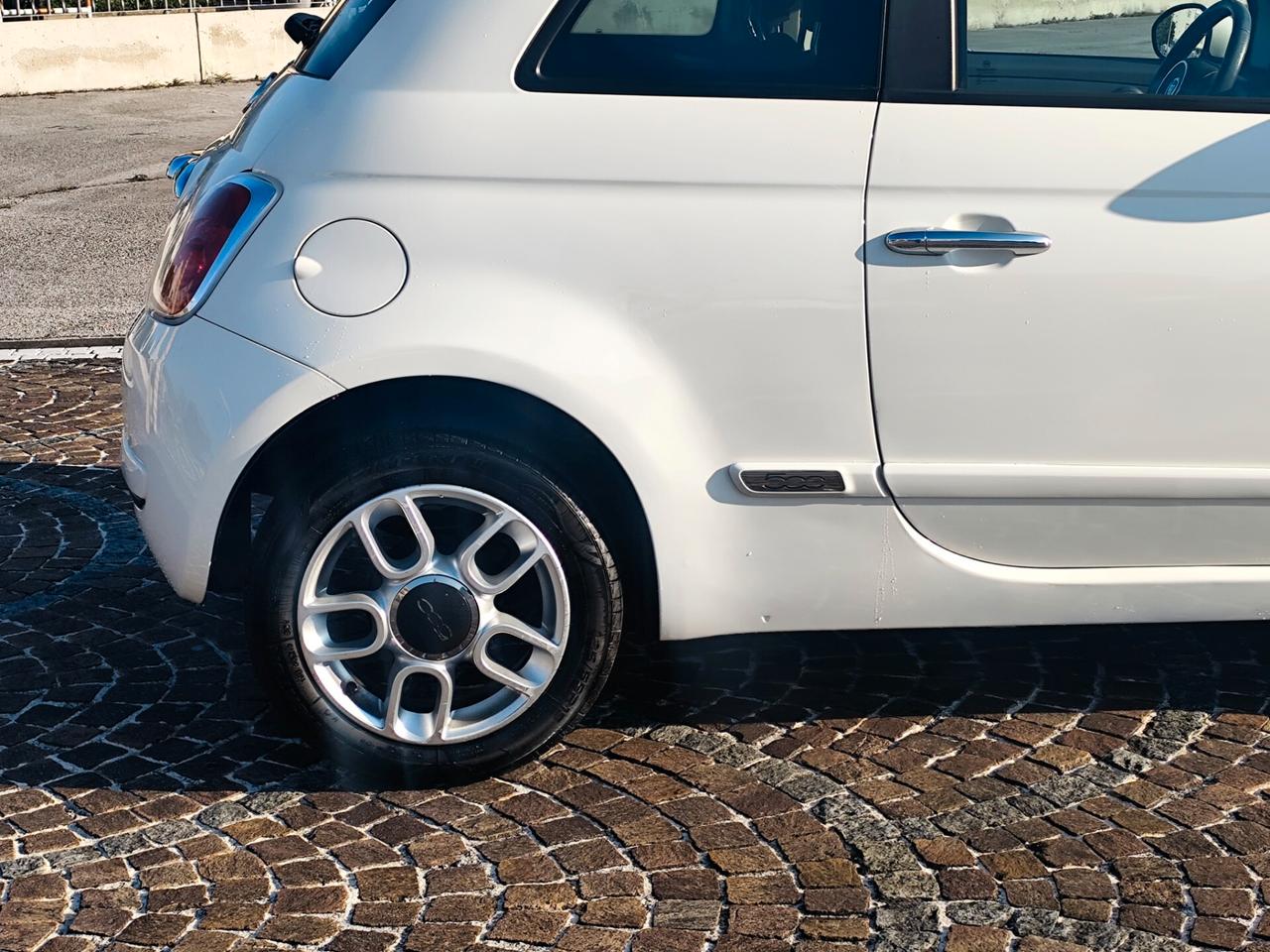 Fiat 500 1.2 by Gucci