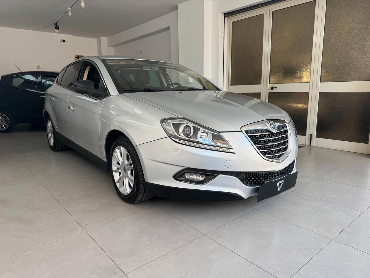 Lancia Delta 1.6 MJT DPF Gold