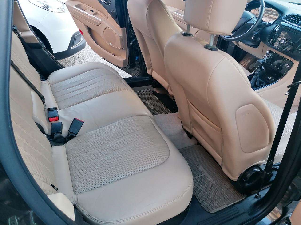 Lancia Delta 1.6 MJT DPF 105 CV Gold