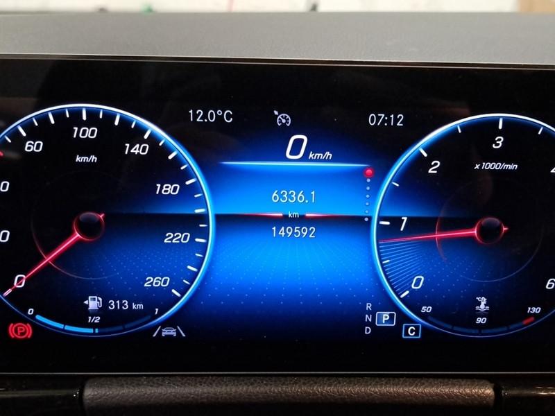 MERCEDES-BENZ GLA 180 D AUTOMATIC BUSINESS EXTRA CROSSOVER