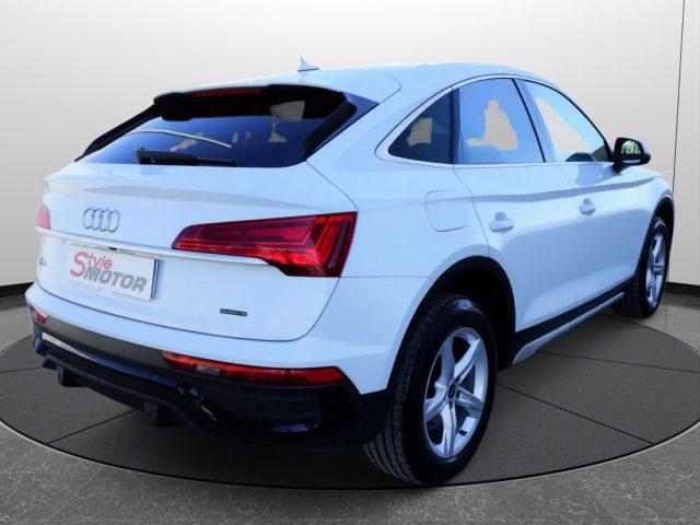 AUDI Q5 SPORTBACK 40 TDI quattro S tronic Business Advance